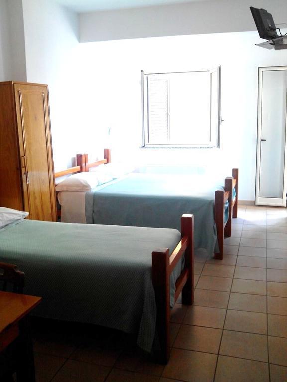 Hotel Celestina Villapiana Habitación foto